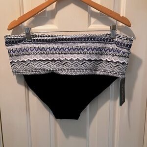 Profile by Gottex Swim Bottoms -Black with white/blue/black band - Size 16- NWT